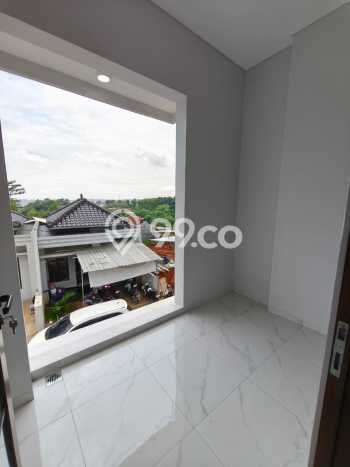 For Sale Rumah 3 Kamar Lokasi Ideal Nyaman dan Strategis di Banyumanik For Sale Rumah 3 Kamar Lokasi Ideal Nyaman dan Strategis di Banyumanik