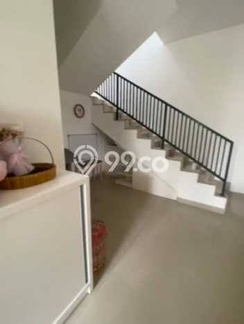 RARE UNIT! Rumah di Candisari, 3 KM, View Indah, Luas 240m² LB 264m² RARE UNIT! Rumah di Candisari, 3 KM, View Indah, Luas 240m² LB 264m²