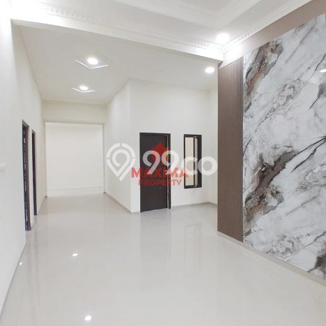Jual Rumah Bagus Siap Huni LB 180m2 di Semarang Barat, Semarang Jual Rumah Bagus Siap Huni LB 180m2 di Semarang Barat, Semarang