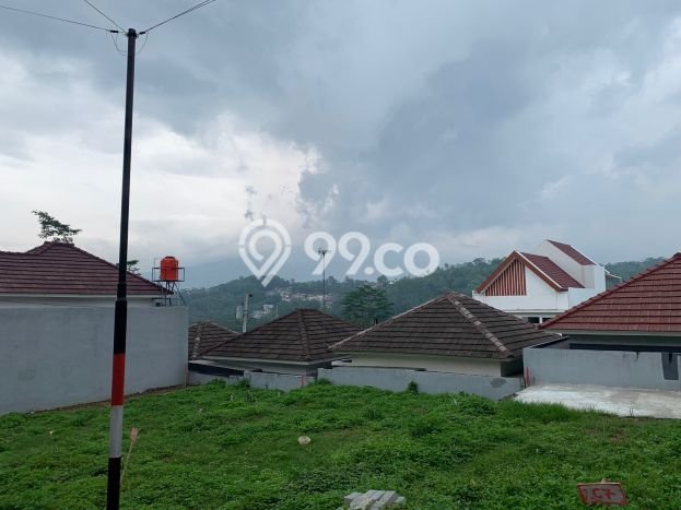 Rumah Modern Cantik 2 KT Bisa Langsung Pindah di Ungaran Timur Rumah Modern Cantik 2 KT Bisa Langsung Pindah di Ungaran Timur
