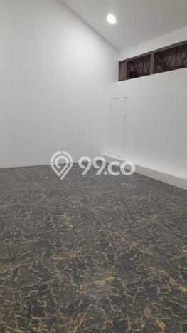 Rumah LB 300m² Dekat dengan Akses Transportasi, Semarang - Harga Menarik Rumah LB 300m² Dekat dengan Akses Transportasi, Semarang - Harga Menarik