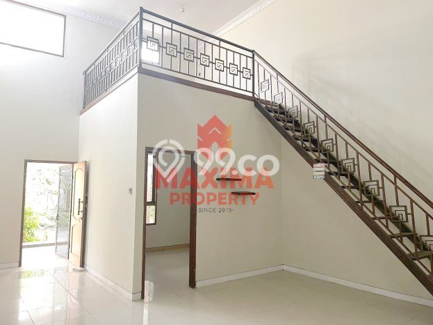 PRIME PROPERTY! Rumah area Kedungmundu, 2 KM, Lingkungan Elite, LT 167m² Bangunan 167m² PRIME PROPERTY! Rumah area Kedungmundu, 2 KM, Lingkungan Elite, LT 167m² Bangunan 167m²