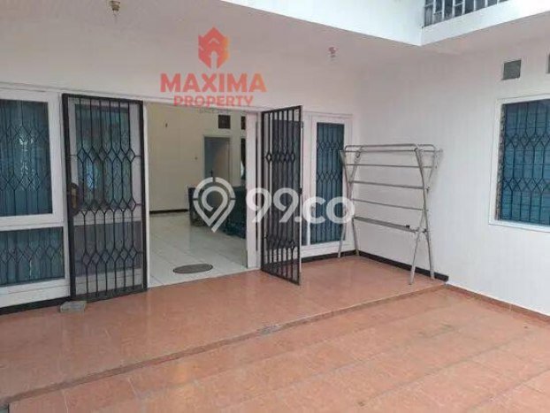 SPECIAL PRICE! Rumah di Semarang Barat, 3 KT, Akses Mudah Pusat Kota, Luas 240m² LB 200m² SPECIAL PRICE! Rumah di Semarang Barat, 3 KT, Akses Mudah Pusat Kota, Luas 240m² LB 200m²