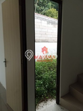 Rumah Modern Cantik 2 KT Siap Huni di Semarang Barat Rumah Modern Cantik 2 KT Siap Huni di Semarang Barat