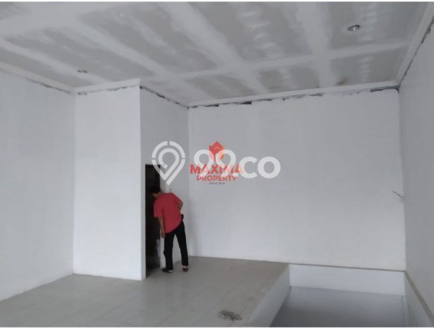 POTENSI BESAR! Ruko Kawasan Bawen, Luas 120m2m², Lokasi Jalan Utama POTENSI BESAR! Ruko Kawasan Bawen, Luas 120m2m², Lokasi Jalan Utama