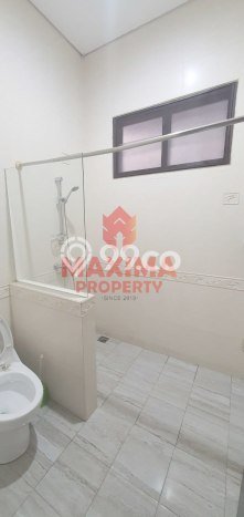 Rumah LB 500m2m² di Pusat Kota Gajah Mungkur, Semarang - Harga Terjangkau Rumah LB 500m2m² di Pusat Kota Gajah Mungkur, Semarang - Harga Terjangkau