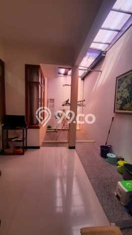 LOKASI STRATEGIS! Rumah di Banyumanik, Dekat Tol, 3 KT, LT 123m² LB 90m² LOKASI STRATEGIS! Rumah di Banyumanik, Dekat Tol, 3 KT, LT 123m² LB 90m²