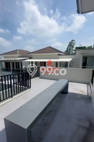 Rumah Sewa Semarang LT 150m2 LB 120m2 Kawasan BSB City Rumah Sewa Semarang LT 150m2 LB 120m2 Kawasan BSB City