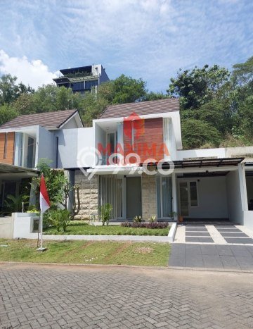 Rumah Tenang di Kedungmundu, 3 KT, Luas 200m² LB 125m² Rumah Tenang di Kedungmundu, 3 KT, Luas 200m² LB 125m²