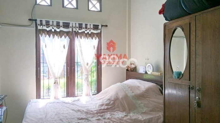 Hunian Cantik Minimalis Lb 200m2 di Gondokusuman, Yogyakarta Hunian Cantik Minimalis Lb 200m2 di Gondokusuman, Yogyakarta