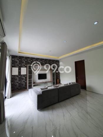 Siap Huni Rumah Mewah 4 Kamar di Candisari Dekat ke Mana Saja Siap Huni Rumah Mewah 4 Kamar di Candisari Dekat ke Mana Saja