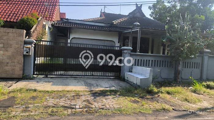 Disewakan Rumah Konsep Modern di Semarang Barat Semarang dengan 6 KT Disewakan Rumah Konsep Modern di Semarang Barat Semarang dengan 6 KT