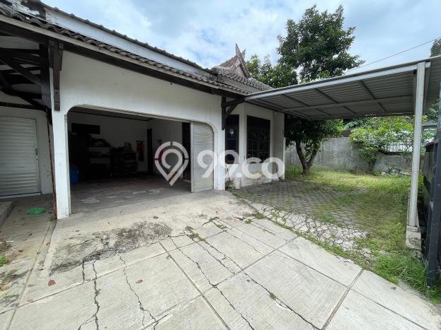 Disewakan Rumah Konsep Modern di Semarang Barat Semarang dengan 6 KT Disewakan Rumah Konsep Modern di Semarang Barat Semarang dengan 6 KT