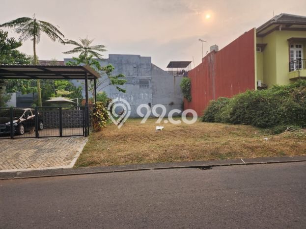 LOKASI STRATEGIS! Tanah di Kota Wisata, Luas 300m², Area Nyaman, Cocok untuk Hunian LOKASI STRATEGIS! Tanah di Kota Wisata, Luas 300m², Area Nyaman, Cocok untuk Hunian