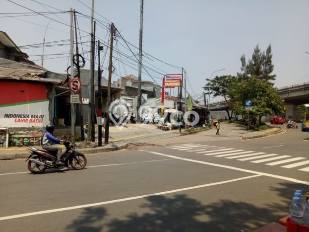 Kavling Tanah di Ciracas Dijual Luas 3950m2 Legalitas SHM Kavling Tanah di Ciracas Dijual Luas 3950m2 Legalitas SHM