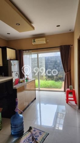 Rumah Elit LB 400m2 Siap Pakai Desain Elegan di Kota Wisata, Bogor Rumah Elit LB 400m2 Siap Pakai Desain Elegan di Kota Wisata, Bogor