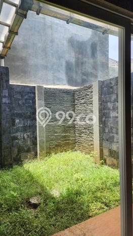 Rumah Elit LB 400m2 Siap Pakai Desain Elegan di Kota Wisata, Bogor Rumah Elit LB 400m2 Siap Pakai Desain Elegan di Kota Wisata, Bogor