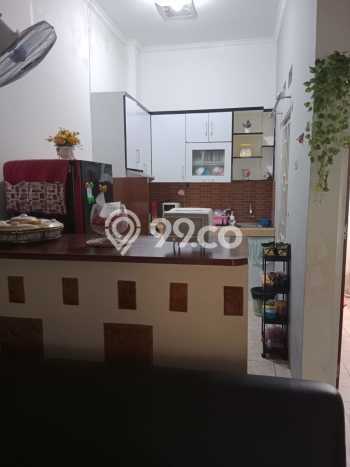 Rumah Luas Asri 4 KT Siap Pakai di Bekasi Kota Bekasi Rumah Luas Asri 4 KT Siap Pakai di Bekasi Kota Bekasi