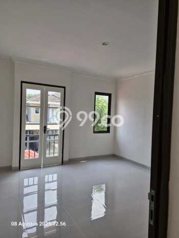 Rumah Minimalis 4 Kamar LT 144m2 di Kota Wisata Rumah Minimalis 4 Kamar LT 144m2 di Kota Wisata