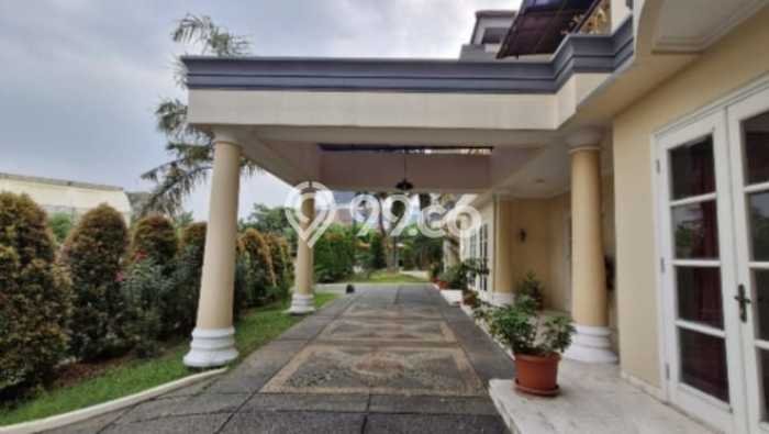 Rumah Luxury Modern Tanpa Renovasi di Kota Wisata Bogor Rumah Luxury Modern Tanpa Renovasi di Kota Wisata Bogor