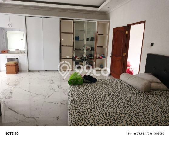 Rumah Elit Modern Tanpa Renovasi di Sunter Jakarta Utara Rumah Elit Modern Tanpa Renovasi di Sunter Jakarta Utara