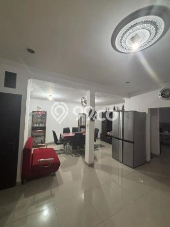 Hunian Mewah LB 250m2 Siap Pakai Desain Elegan di Sunter, Jakarta Utara Hunian Mewah LB 250m2 Siap Pakai Desain Elegan di Sunter, Jakarta Utara