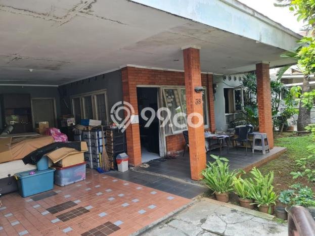 Rumah Mewah Siap Huni LT 304m2 di Pasar Minggu, Jakarta Selatan Rumah Mewah Siap Huni LT 304m2 di Pasar Minggu, Jakarta Selatan