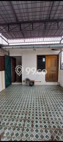 Ruko Dijual di Jakarta Barat LT 42m2 & LB 165m2 Lokasi Terbaik! Ruko Dijual di Jakarta Barat LT 42m2 & LB 165m2 Lokasi Terbaik!