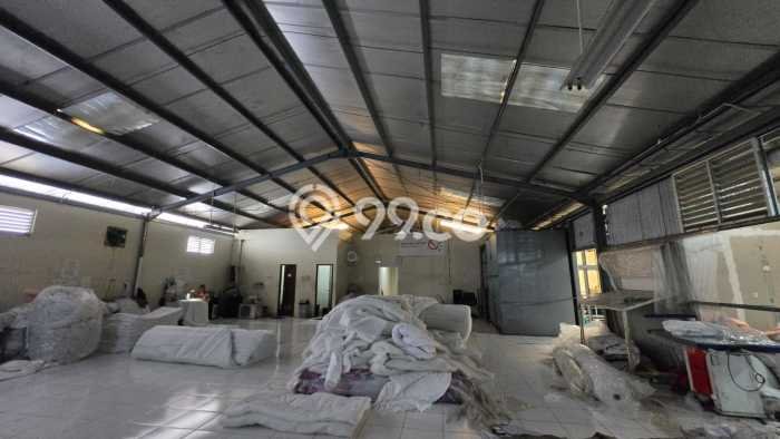Dijual! Gudang di Marunda Jakarta Utara LT 1800m2 / LB 2200m2 Kawasan Strategis Dijual! Gudang di Marunda Jakarta Utara LT 1800m2 / LB 2200m2 Kawasan Strategis