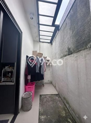 Rumah Modern Cantik 2 Kamar Siap Huni di Tapos Rumah Modern Cantik 2 Kamar Siap Huni di Tapos
