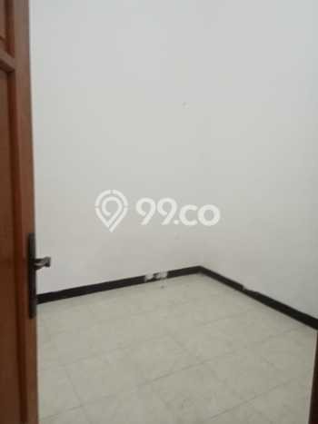 Dijual Cepat Rumah Favorit Siap Huni LB 100m2 di Mulyorejo, Surabaya Dijual Cepat Rumah Favorit Siap Huni LB 100m2 di Mulyorejo, Surabaya