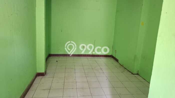 Hunian Nyaman Asri 5 KT Siap Pakai di Permata Hijau Jakarta Selatan Hunian Nyaman Asri 5 KT Siap Pakai di Permata Hijau Jakarta Selatan