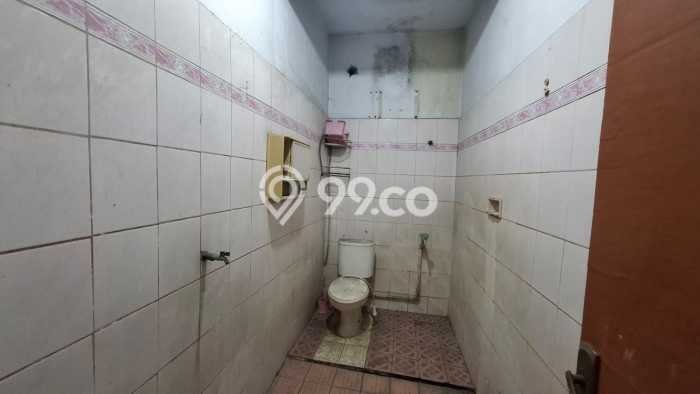 For Sale Rumah 5 Kamar Lokasi Ideal Nyaman dan Strategis di Kebayoran Lama For Sale Rumah 5 Kamar Lokasi Ideal Nyaman dan Strategis di Kebayoran Lama