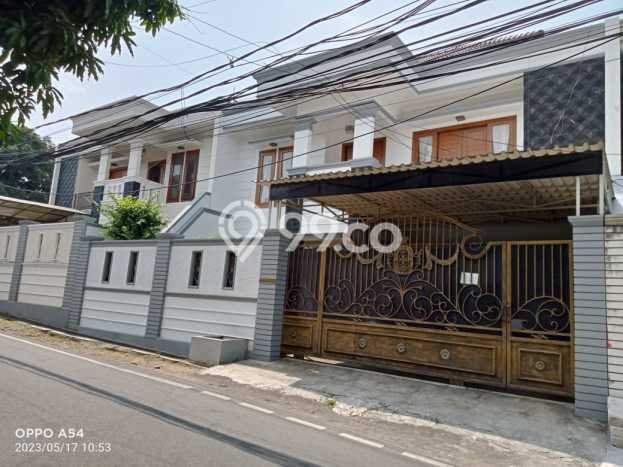 Siap Huni Rumah Mewah 5 Kamar di Duren Sawit Dekat ke Mana Pun Siap Huni Rumah Mewah 5 Kamar di Duren Sawit Dekat ke Mana Pun