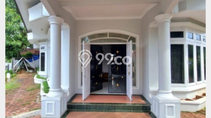 Dijual Rumah Luas Megah Dengan View Cantik di Cipinang, Jakarta Timur Dijual Rumah Luas Megah Dengan View Cantik di Cipinang, Jakarta Timur