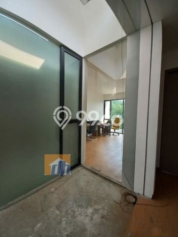 Dijual Rumah Luas Elegan Dengan View Cantik di Cinere, Jakarta Selatan Dijual Rumah Luas Elegan Dengan View Cantik di Cinere, Jakarta Selatan