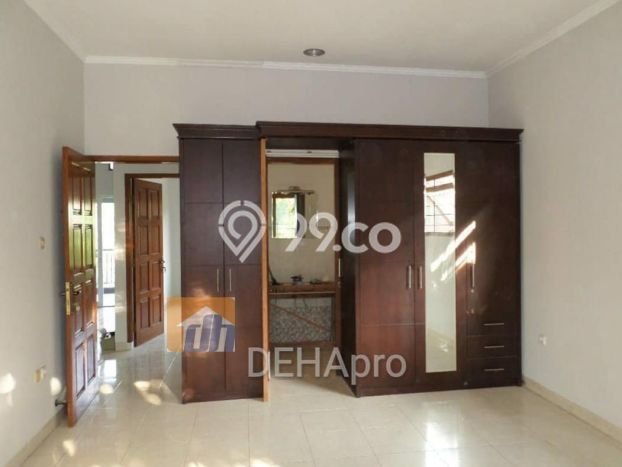 Siap Huni Hunian Elit 4 Kamar di Cinere Dekat ke Mana Pun Siap Huni Hunian Elit 4 Kamar di Cinere Dekat ke Mana Pun