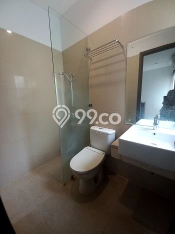 Sewa Rumah Murah di Lebak Bulus Jakarta Selatan Punya 4 Kamar Tidur Sewa Rumah Murah di Lebak Bulus Jakarta Selatan Punya 4 Kamar Tidur