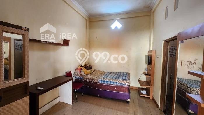 Untuk Dijual Kost di Depok, Sleman, 21 KT, 20 KM, Luas 700m2 Untuk Dijual Kost di Depok, Sleman, 21 KT, 20 KM, Luas 700m2