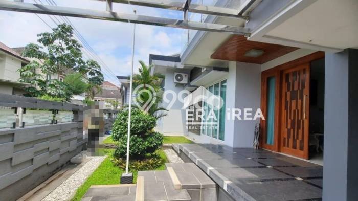 Siap Huni Rumah Mewah 4 Kamar di Kasihan Dekat ke Mana Saja Siap Huni Rumah Mewah 4 Kamar di Kasihan Dekat ke Mana Saja
