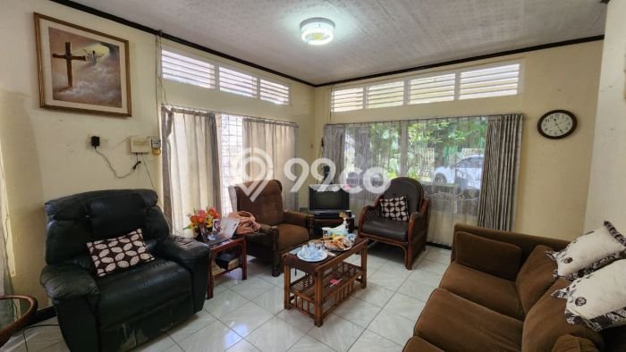 Siap Huni Rumah Mewah 6 Kamar di Gedong Tengen Dekat ke Mana Pun Siap Huni Rumah Mewah 6 Kamar di Gedong Tengen Dekat ke Mana Pun