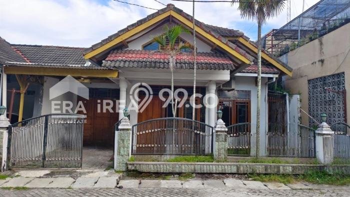 Rumah Modern Cantik 3 KT Bisa Langsung Pindah di Kalasan Rumah Modern Cantik 3 KT Bisa Langsung Pindah di Kalasan