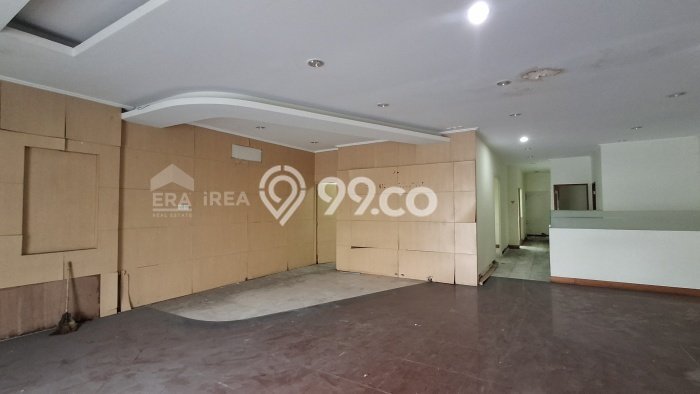 Untuk Disewa Ruko di Gondomanan Yogyakarta LT 476m2, LB 275m2 Untuk Disewa Ruko di Gondomanan Yogyakarta LT 476m2, LB 275m2