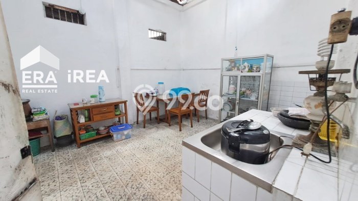 Dijual Rumah Premium dengan Fasilitas Sekitar Komplit di Solo Baru, Solo Dijual Rumah Premium dengan Fasilitas Sekitar Komplit di Solo Baru, Solo
