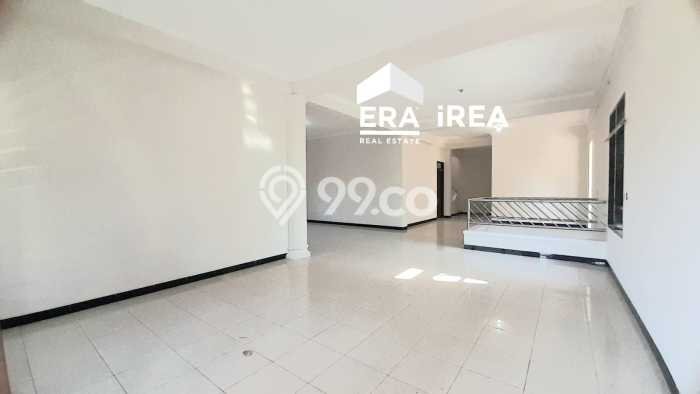 SENTRA BISNIS! Komersial Kawasan Colomadu, Luas 510m², Kawasan Perniagaan SENTRA BISNIS! Komersial Kawasan Colomadu, Luas 510m², Kawasan Perniagaan