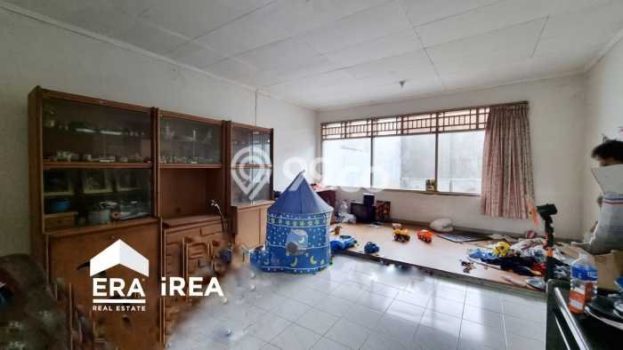 Rumah Eksklusif Siap Huni LT 255m2 di Grogol, Solo Rumah Eksklusif Siap Huni LT 255m2 di Grogol, Solo