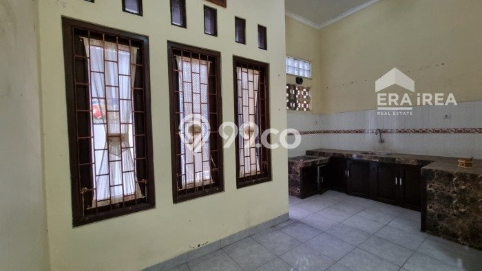 Dijual Cepat Rumah Favorit Siap Huni LB 165m2 di Jebres, Solo Dijual Cepat Rumah Favorit Siap Huni LB 165m2 di Jebres, Solo