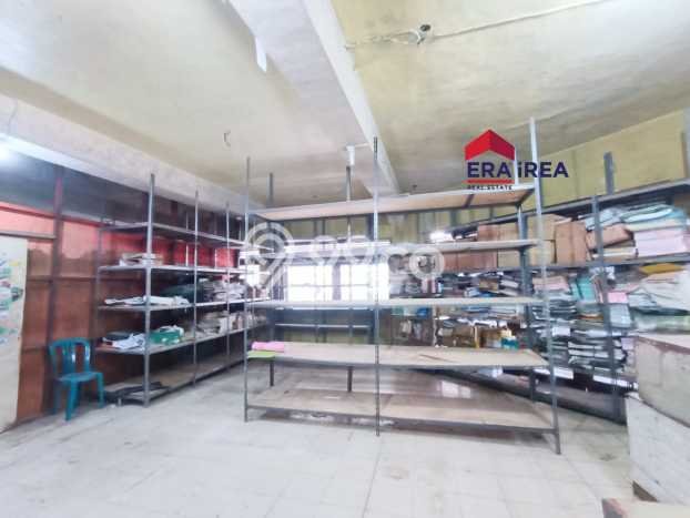 Ruko Dijual Lokasi Emas di Pasar Kliwon Luas 225m2 Ruko Dijual Lokasi Emas di Pasar Kliwon Luas 225m2