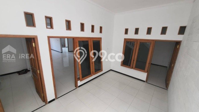 Hunian Cantik Minimalis Lb 240m2 di Laweyan, Solo Hunian Cantik Minimalis Lb 240m2 di Laweyan, Solo