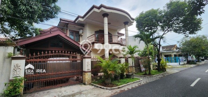 Best Deal Hunian Premium Ideal dan Luas di Banjarsari, Solo Best Deal Hunian Premium Ideal dan Luas di Banjarsari, Solo